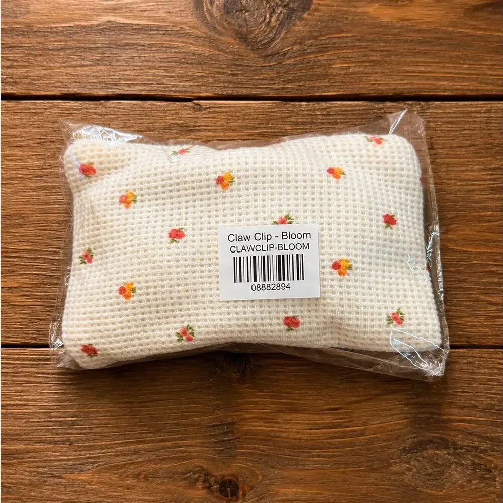 Parke Maggie & Emma Edit Claw Clip in Bloom - NWT